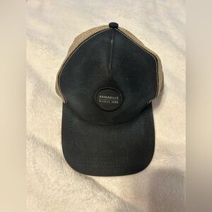 Armadillo Black and Tan Cap